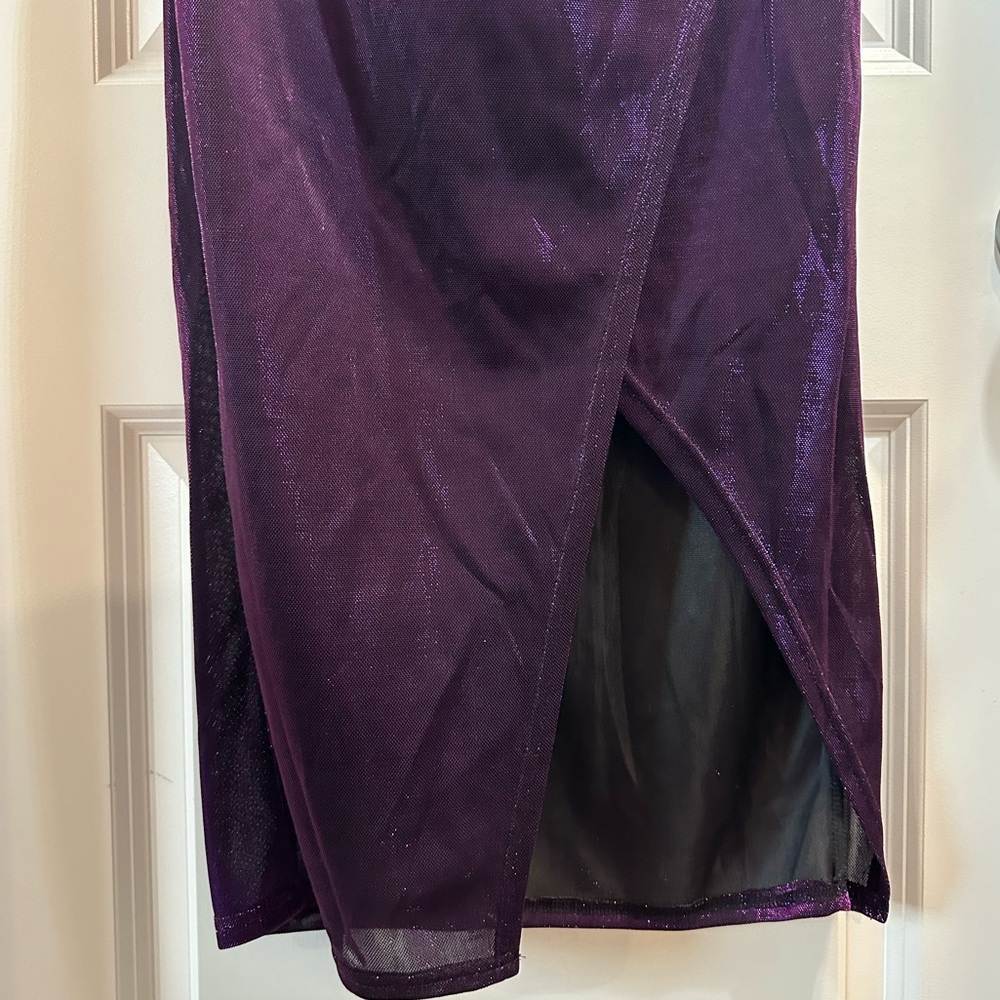 Dress - Picture 4 of 5